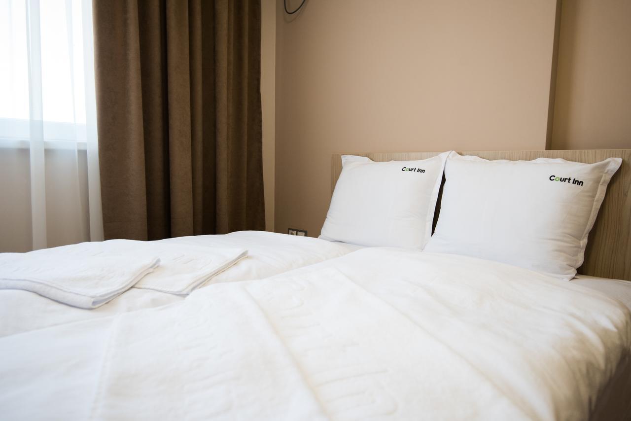 Court Inn Obsjtina Panagjurisjte Exteriör bild
